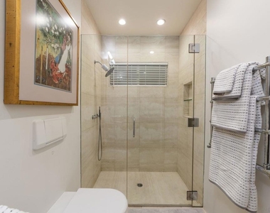 307 Prospect St - Photo Thumbnail 15