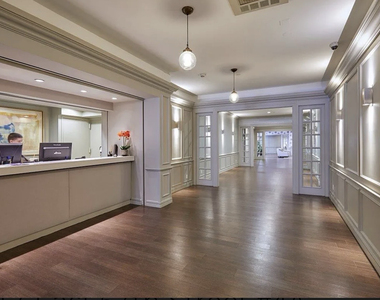 417 East 57th Street, Unit 4a - Photo Thumbnail 5