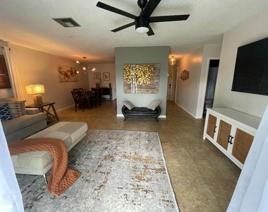 187 Auburn Drive - Photo Thumbnail 18