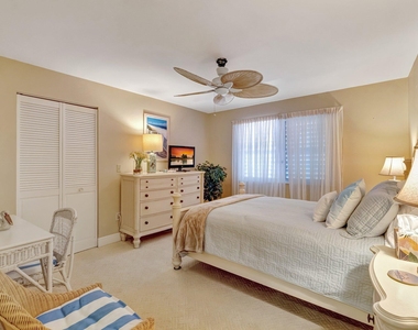 1555 Ne Ocean Boulevard - Photo Thumbnail 13