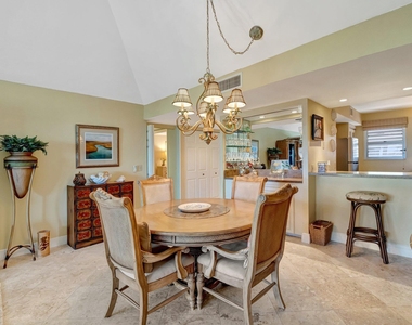 1555 Ne Ocean Boulevard - Photo Thumbnail 4