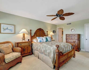 1555 Ne Ocean Boulevard - Photo Thumbnail 24