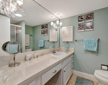 1555 Ne Ocean Boulevard - Photo Thumbnail 15