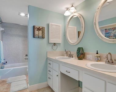 1555 Ne Ocean Boulevard - Photo Thumbnail 28