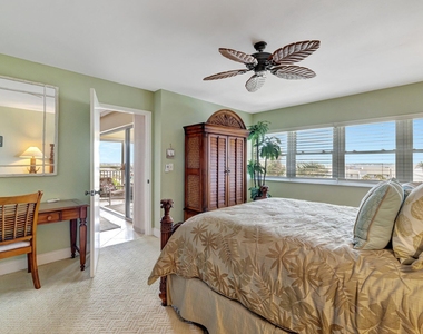 1555 Ne Ocean Boulevard - Photo Thumbnail 23
