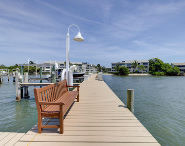 1555 Ne Ocean Boulevard - Photo Thumbnail 39