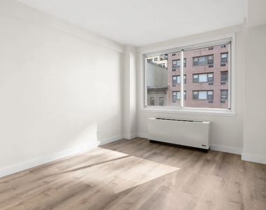 340 East 51st Street, Unit 005f - Photo Thumbnail 6