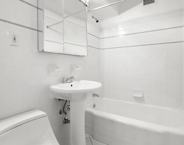 340 East 51st Street, Unit 005f - Photo Thumbnail 8