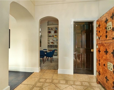 8 Old Park Road - Photo Thumbnail 3