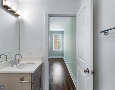 1219 K Street Ne - Photo Thumbnail 7