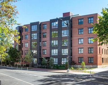 1219 K Street Ne - Photo Thumbnail 13