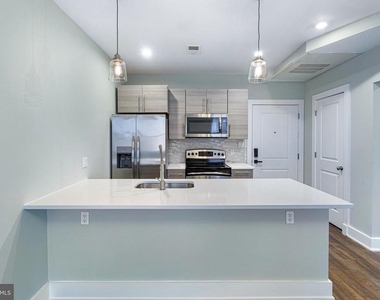 1219 K Street Ne - Photo Thumbnail 2