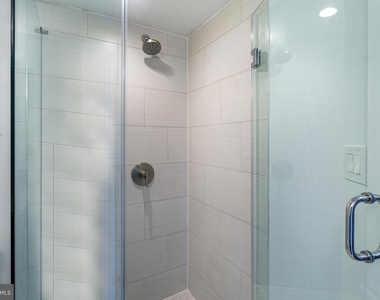 1219 K Street Ne - Photo Thumbnail 8