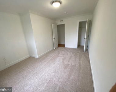2838 Hartford Street Se - Photo Thumbnail 9