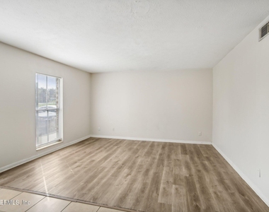 851 Bert Road - Photo Thumbnail 10
