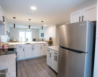 10109 Old St Augustine Road - Photo Thumbnail 3