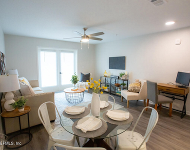10109 Old St Augustine Road - Photo Thumbnail 6