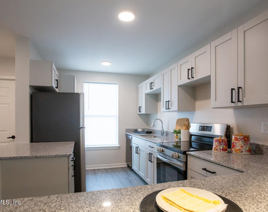 10109 Old St Augustine Road - Photo Thumbnail 2