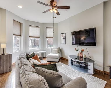2720 W Polk Street - Photo Thumbnail 2