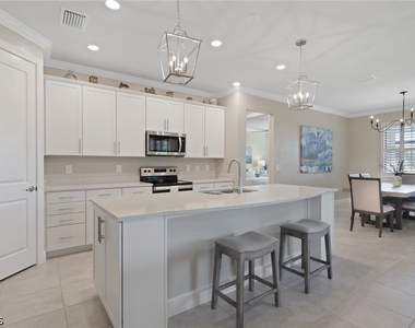 3425 Hampton Boulevard - Photo Thumbnail 17