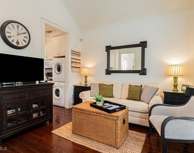 245 Broad Avenue S - Photo Thumbnail 44