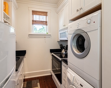 245 Broad Avenue S - Photo Thumbnail 45