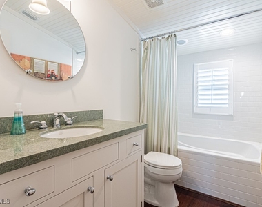 245 Broad Avenue S - Photo Thumbnail 38