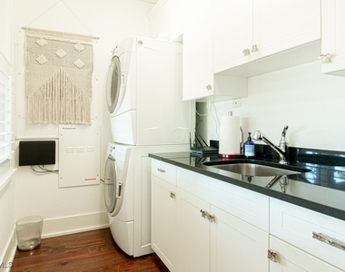 245 Broad Avenue S - Photo Thumbnail 26