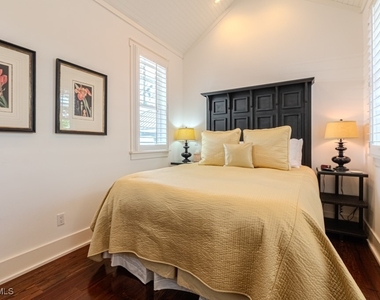 245 Broad Avenue S - Photo Thumbnail 47