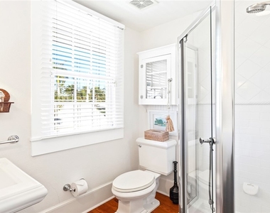 187 Broad Avenue S - Photo Thumbnail 15