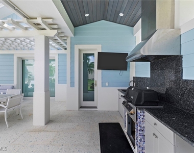 2961 Sanborn Avenue - Photo Thumbnail 32