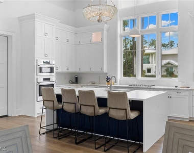 2961 Sanborn Avenue - Photo Thumbnail 12