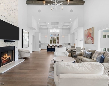 2961 Sanborn Avenue - Photo Thumbnail 9