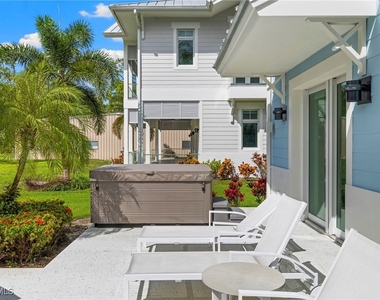 2961 Sanborn Avenue - Photo Thumbnail 40