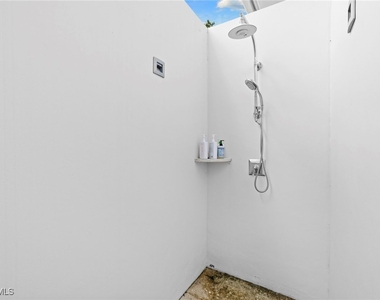 2961 Sanborn Avenue - Photo Thumbnail 29