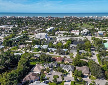 2515 Royal Palm Court - Photo Thumbnail 31
