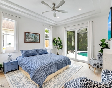 2515 Royal Palm Court - Photo Thumbnail 14