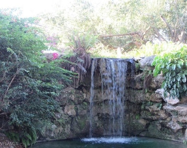600 Neapolitan Way - Photo Thumbnail 12
