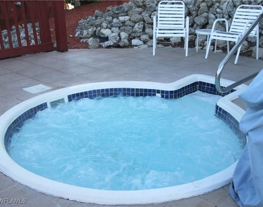 600 Neapolitan Way - Photo Thumbnail 10