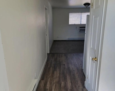 45 E 100 North - Photo Thumbnail 5