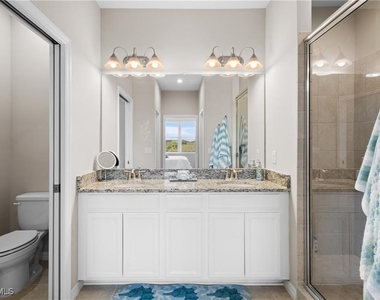 9402 Pocida Court - Photo Thumbnail 19