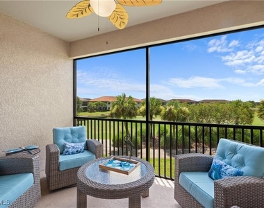 9402 Pocida Court - Photo Thumbnail 23