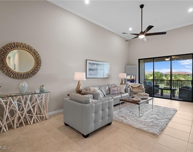 9402 Pocida Court - Photo Thumbnail 2