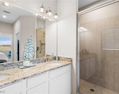9402 Pocida Court - Photo Thumbnail 20