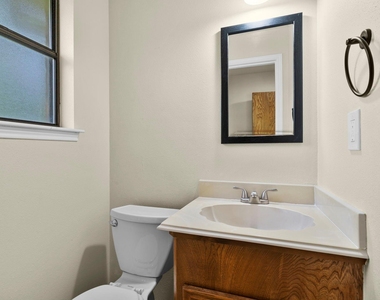 17406 Bobcat Trail - Photo Thumbnail 14