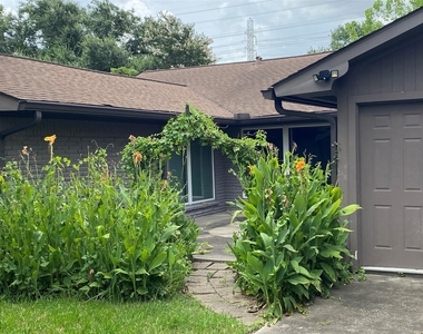 9614 Greenwillow Street - Photo Thumbnail 26