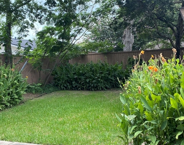 9614 Greenwillow Street - Photo Thumbnail 25