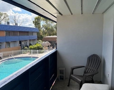 2511 Country Club Drive - Photo Thumbnail 18
