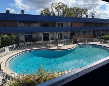 2511 Country Club Drive - Photo Thumbnail 19
