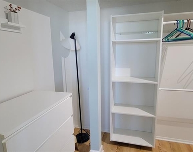 632 Edgewater Drive - Photo Thumbnail 6